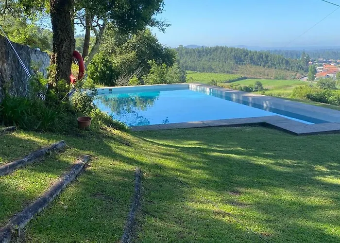 Lovely 6-Bed Cottage In Barcelos - Vila Cova