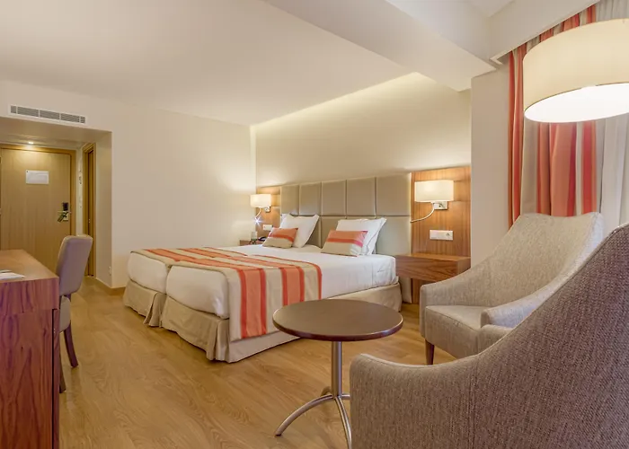 Hotel Cinquentenario & Conference Center