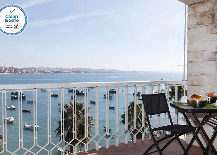 Remarkable View Over Cascais Bay