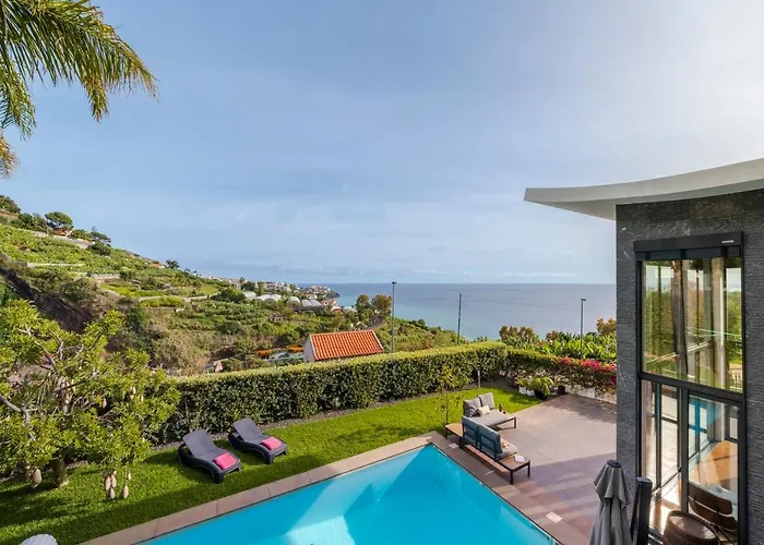 Villa Das Quebradas By An Island Apart
