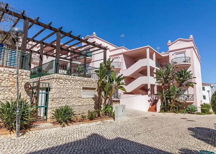 B73 - Luz Sun Holiday Apartment