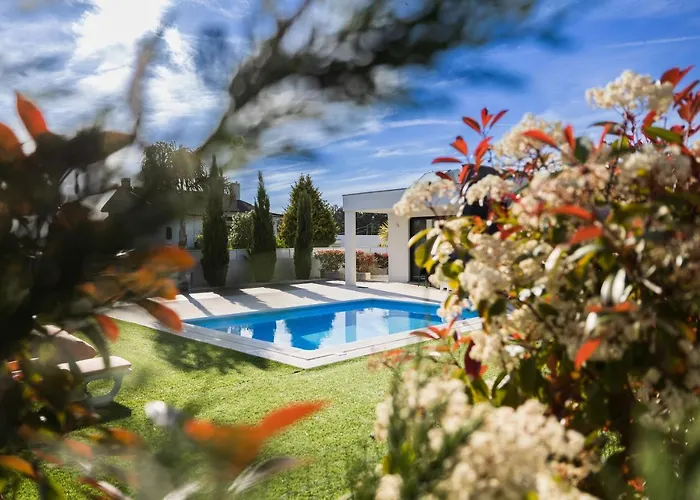 Meirinha House