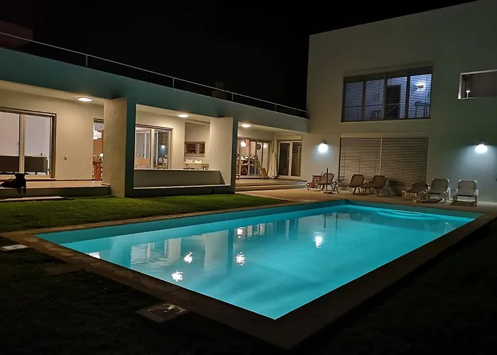 Villa L
