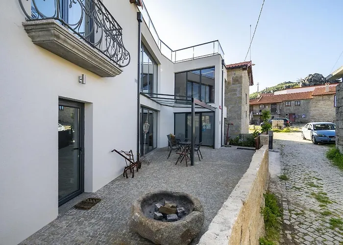 Isatour -Natural Park House