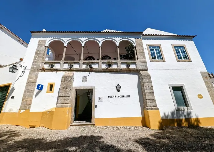 Hotel Solar De Monfalim