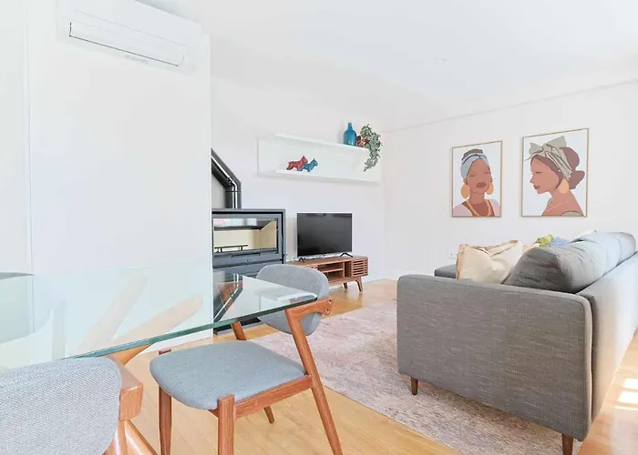 Downtown Charming Apartments Apartamento Castelo