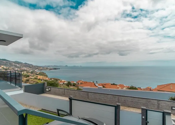 Isaac Villa In Santa Cruz