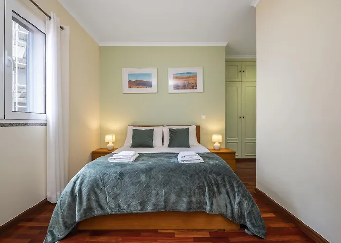 Sea View Apartment