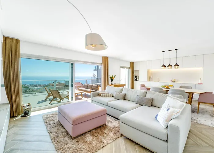 Panoramic Views - Terrace, Sea Views & Pool