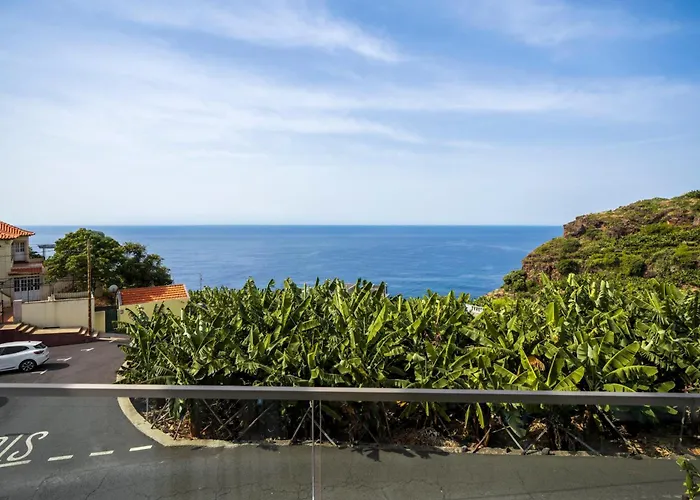 Vila Chu By An Island Apart