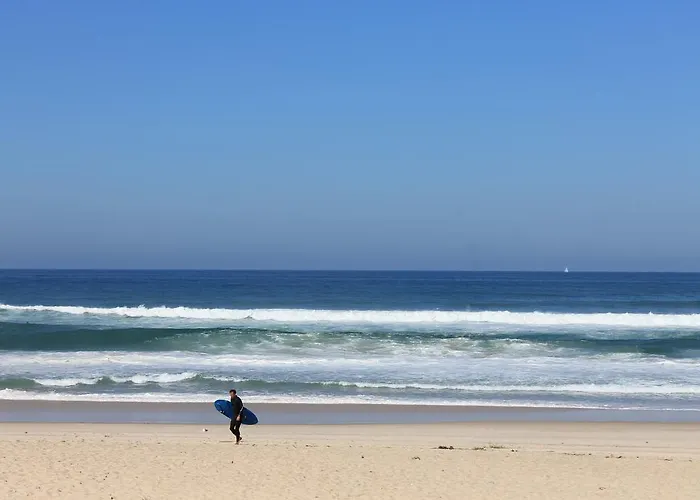 Pro Touristic Peniche Surf & Beach
