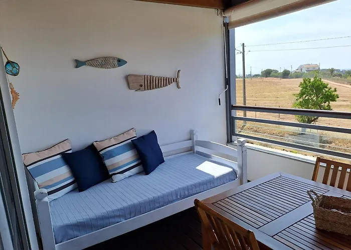 Sea View Apartment Near Meia Praia Beach In Lagos!