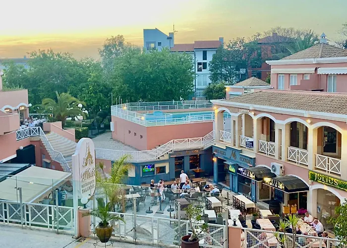 Vila Lusa Marina