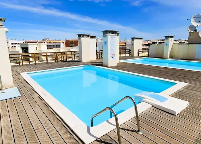 1B Terrace B - Casas & Papeis