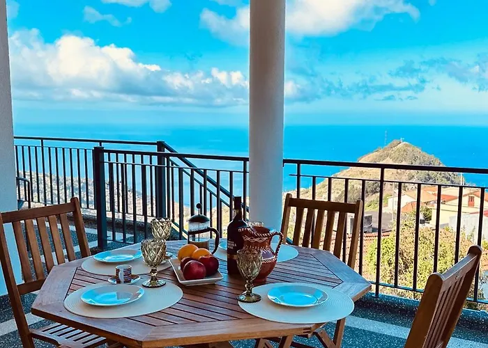 Boavista- 2 Bed House -Cosy Panoramic -Sea - Mountain View