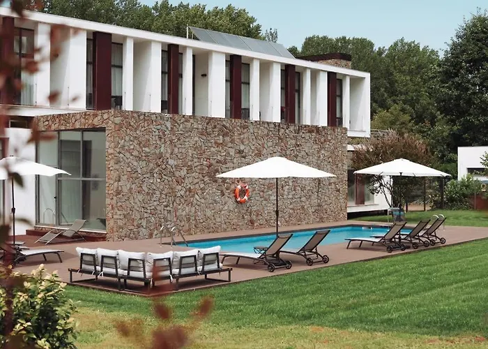 Hotel Parque Serra Da Lousa
