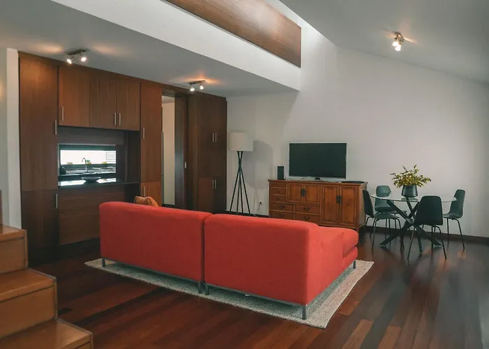 Rauls Place
