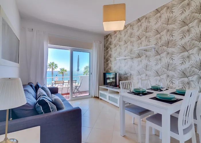Maresia 2 Bedroom Oceanfront Apartment In Quarteira