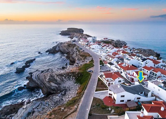 1 Minute From Beach - Baleal Wood Cabin
