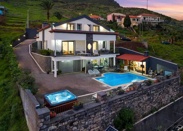 Sao Lourenco Guest House