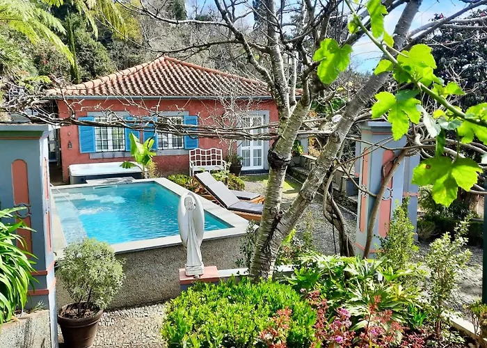 Quinta Belmonte With Private Heated Pool In Funchal