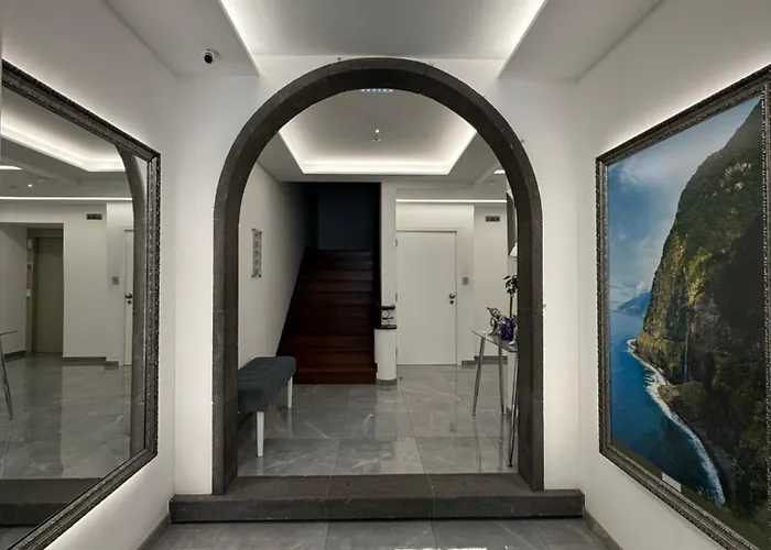 Gold Center Funchal