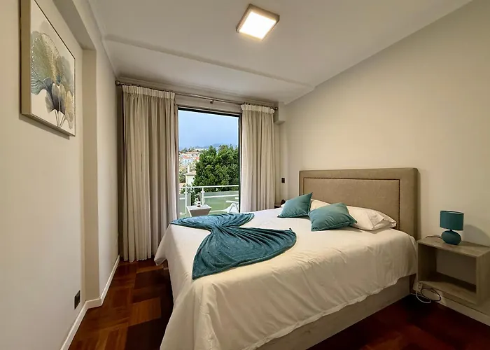 Funchal Center Inn
