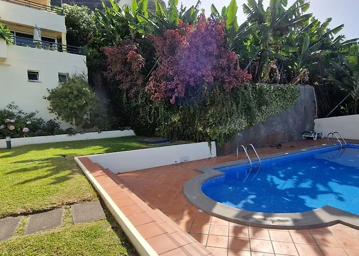 Sunny Arco Retreat