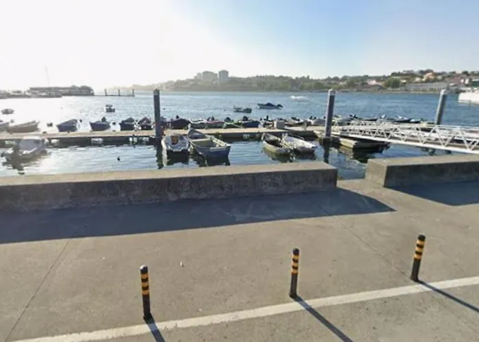Navegar No Douro - Navegacao E Turismo Unipessoal, Lda