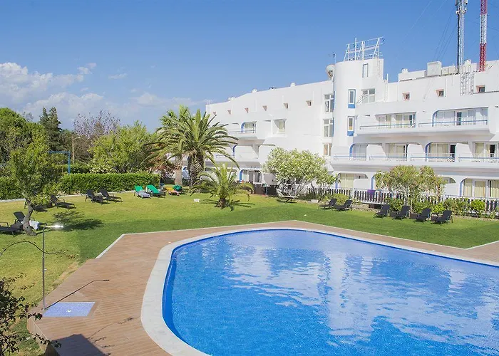 Carvoeiro Garden Hotel