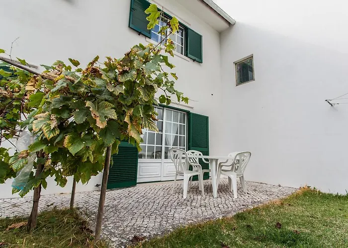 Casa Bordalo - Family, Beach, Culture And Surf