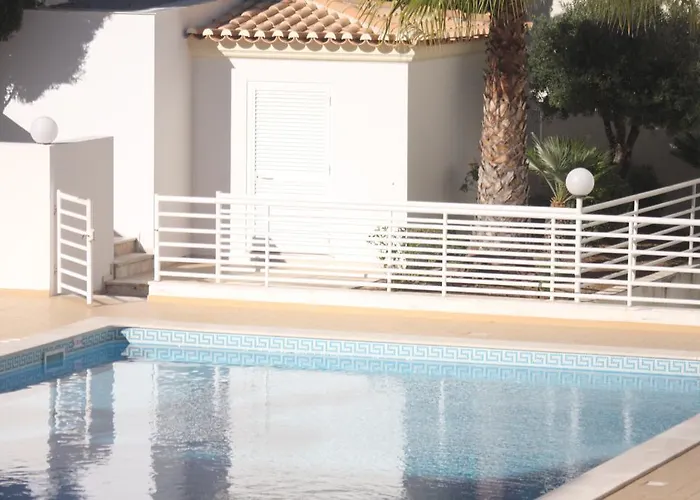 Albufeira Lovely New Apartment W/ Pool