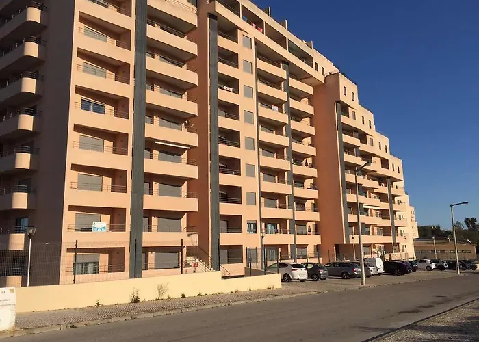Apartamento Comunidades Lusiadas