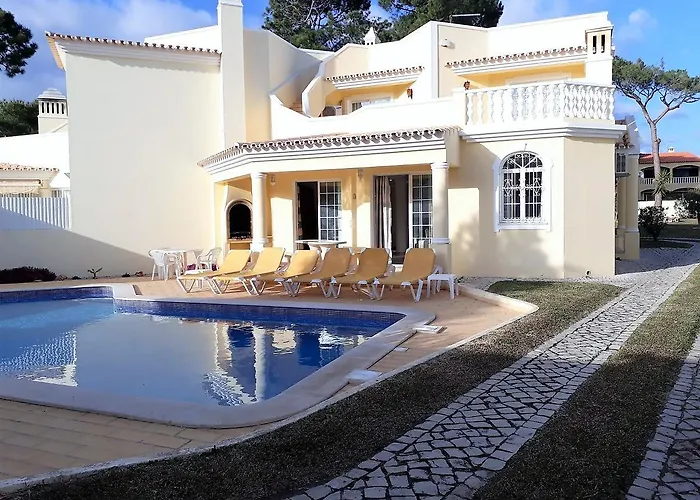V3 Villa Rosada- Piscina Privativa, Estacionamento, Ar-Condicionado, Familiar