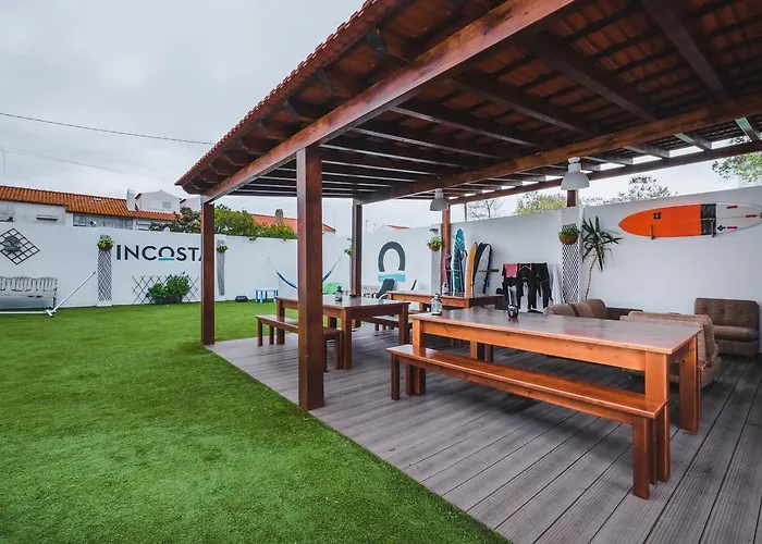 Incosta Surf House