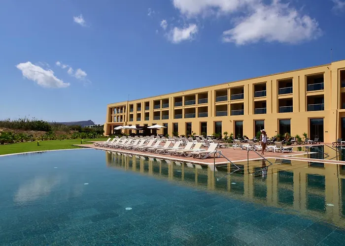 Pestana Colombos Premium Club