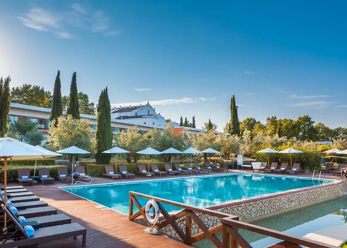 Convento Do Espinheiro, Historic Hotel & Spa