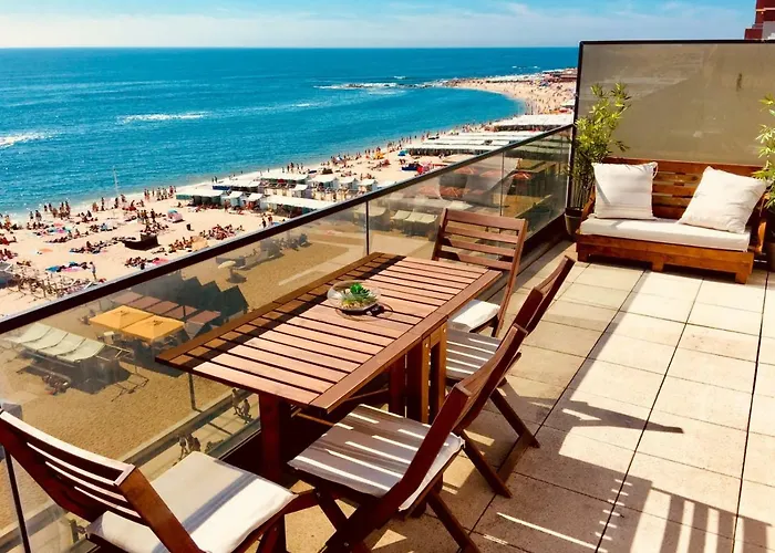 Front Beach Apartment