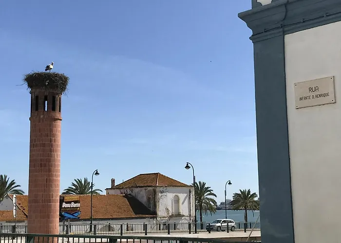 Studio In Portimao, With Wonderful City View, Furnished Balcony And Wi