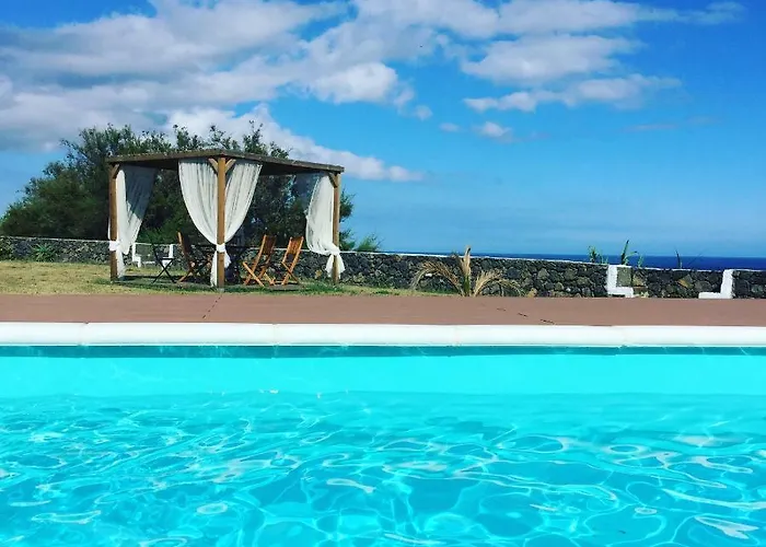 Alluar Lodge