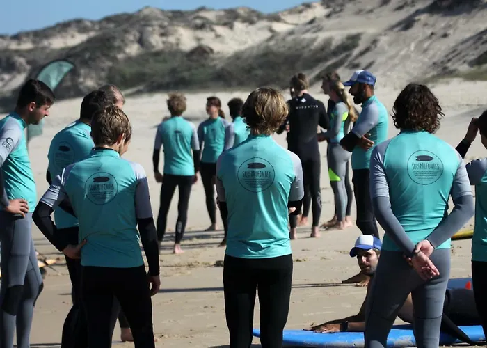 Hike & Surf Lodge