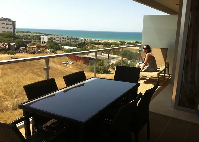 Sea View - Top Floor