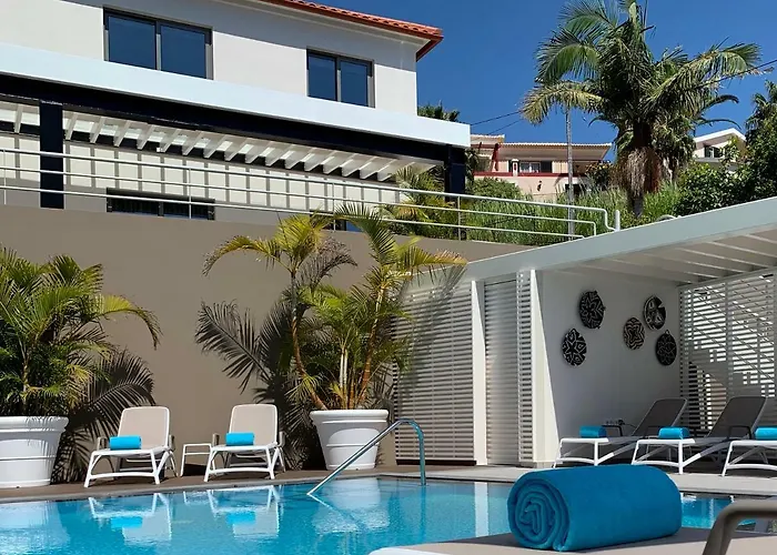 Calheta Boutique Houses