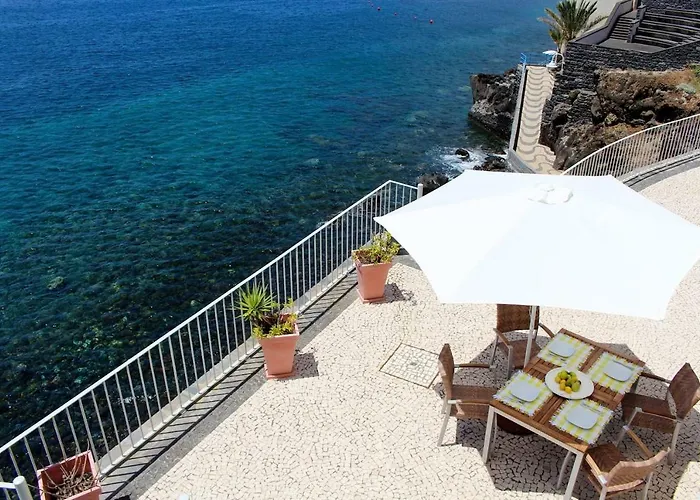 The Artist Villa