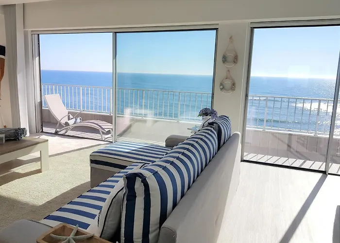 Blue Sea Apartment