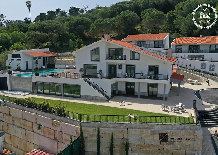 Hillside House Suites & Spa