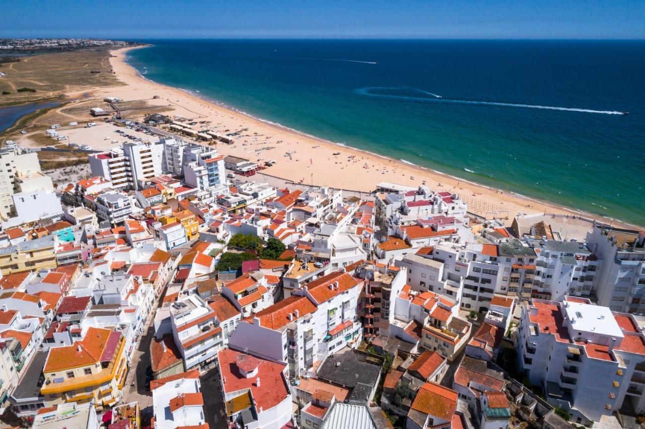 Apartamento Pé Na Areia, *