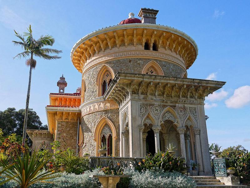 Maca House *