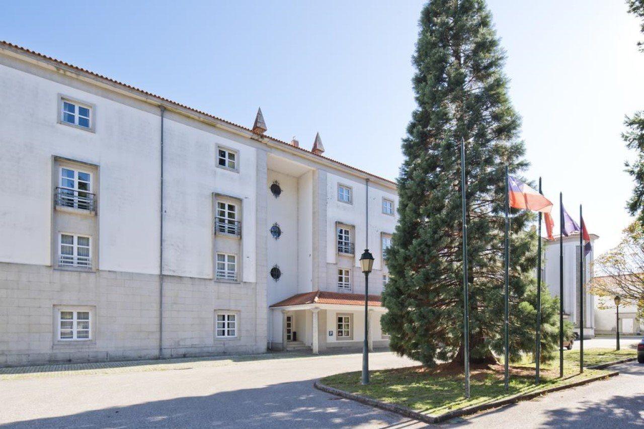 Golden Tulip Hotel