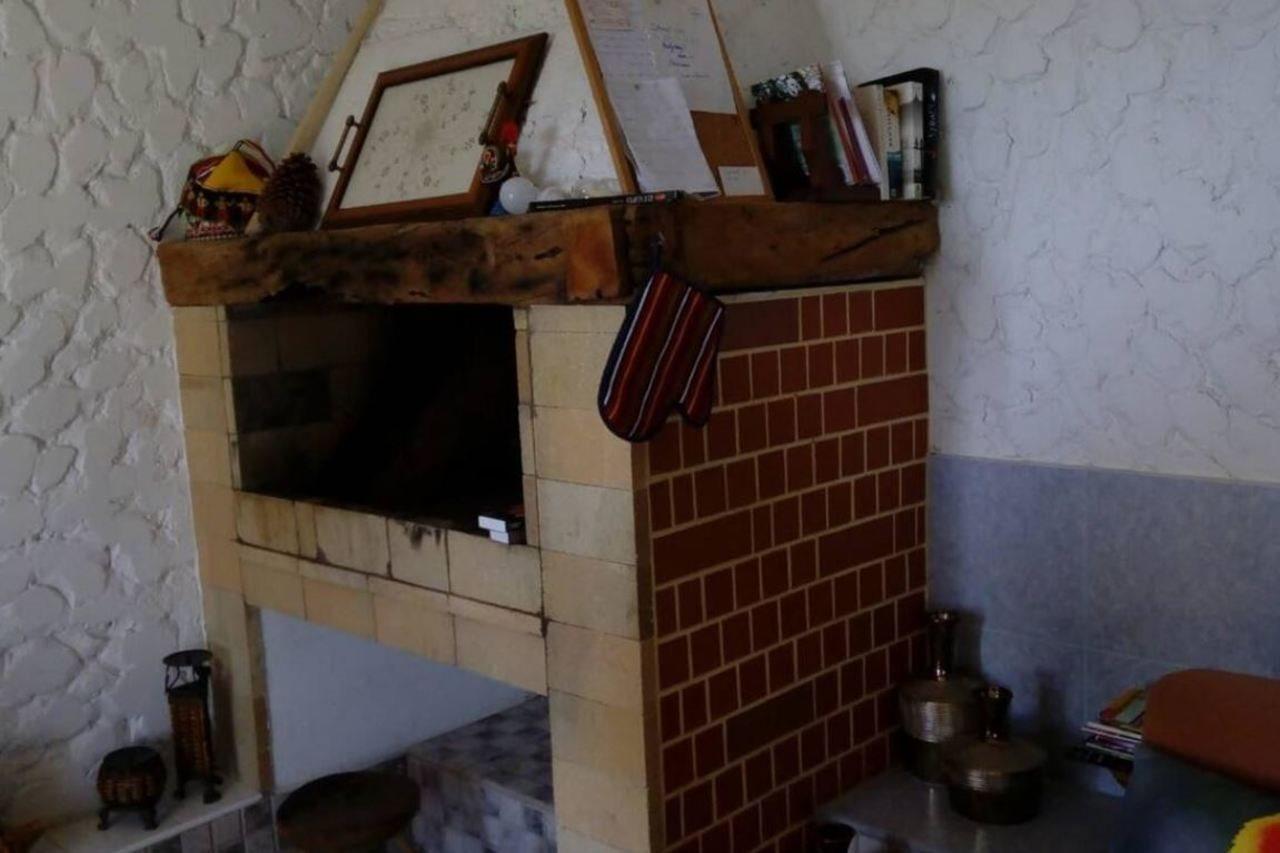 House With One Bedroom In With Furnished Garden And Wifi Apartment